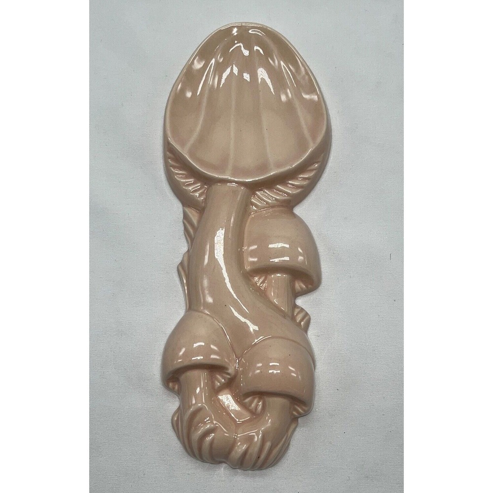 Arnels Mushroom Spoon Rest Ceramics Hanging Wall Decor Vintage 70s Light Peach